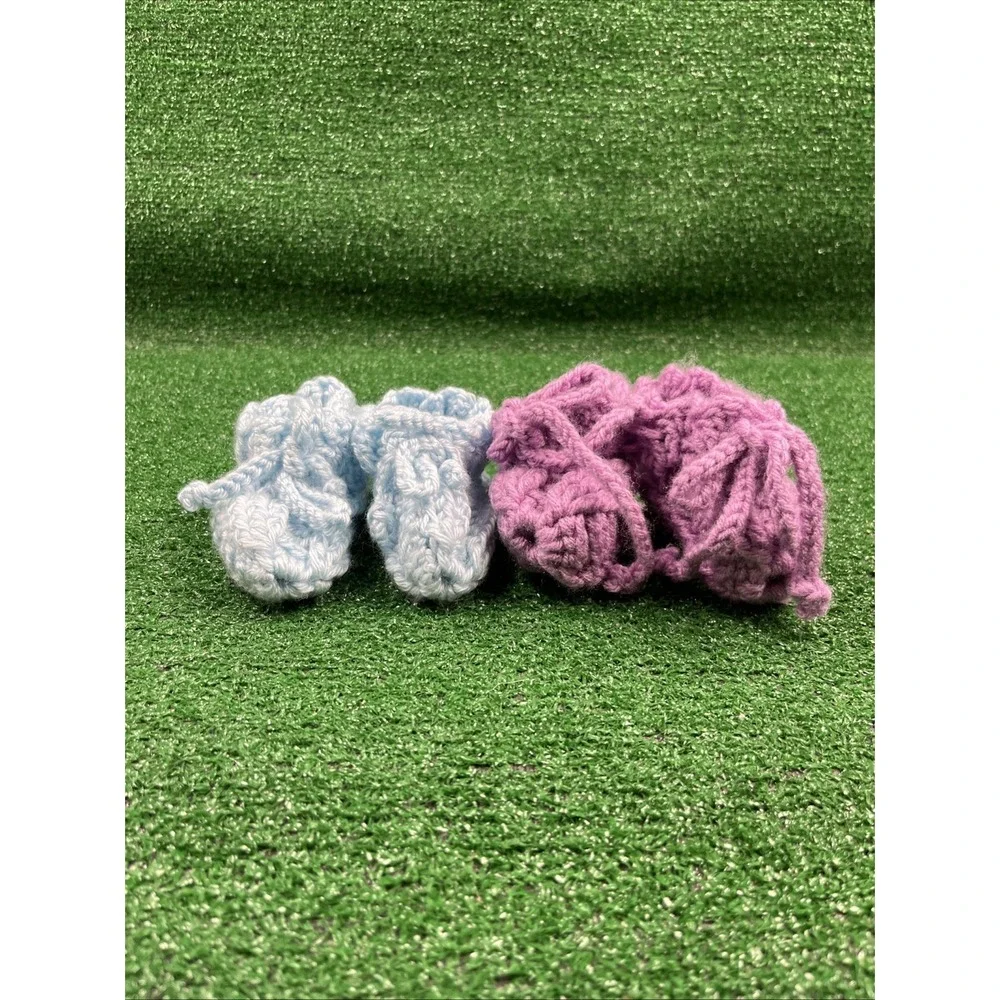 Vintage Hand Made Baby Toddler Booties Crochet Purple Baby Blue